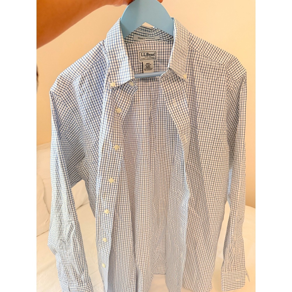 LL Bean Mens Wrinkle Resistant Cotton Pinstripe Button Up Dress Shirt Blue M-REG